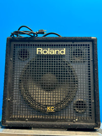 Roland KC-350 Amplifier