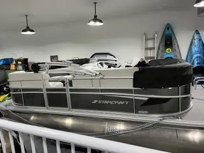 Time to start looking and get ready for spring !!! Delivery Available, Selling my practically brand...