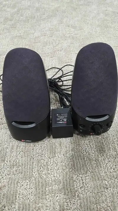 Computer Audio Speaker Almost New, View more