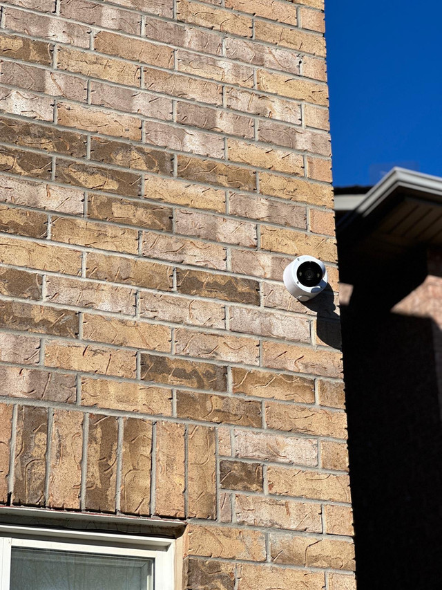 Security camera and Doorbell installation in Security Systems in Mississauga / Peel Region - Image 3