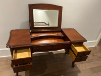 Desk with Vanity Mirror