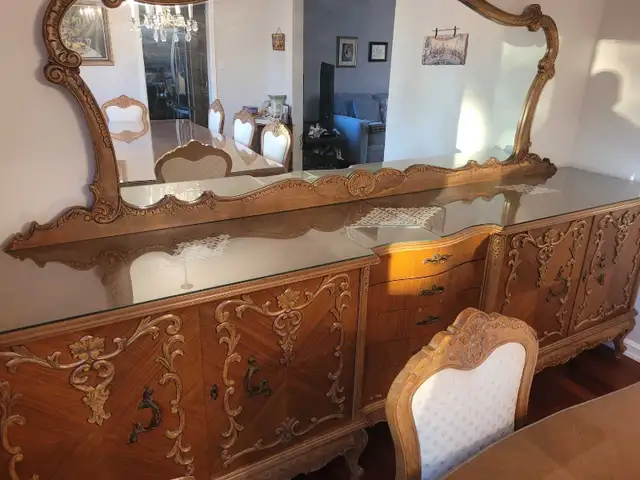 Antique Dining Table and Credenza in Dining Tables & Sets in Ottawa - Image 11