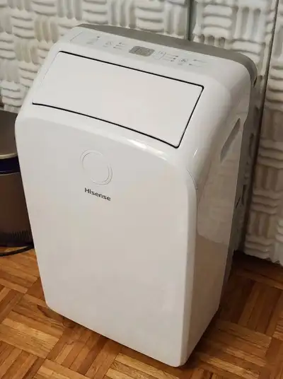 Excellent condition Like new, come with remote, windows plastic and tube État impeccable. Comme neuf...