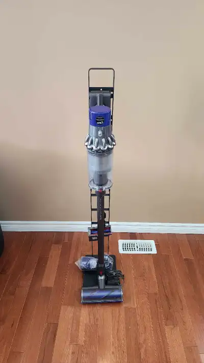 dyson v10 vacuum, View more