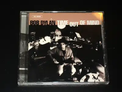near mint Vous pouvez voir mes autres CDs à vendre sur Kijiji en entrant CDCDCD dans la barre de rec...
