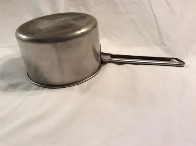 Vtg Stainless Ware Co of America Lewis Guaranteed 1927 QUART POT in Arts & Collectibles in City of Toronto - Image 3
