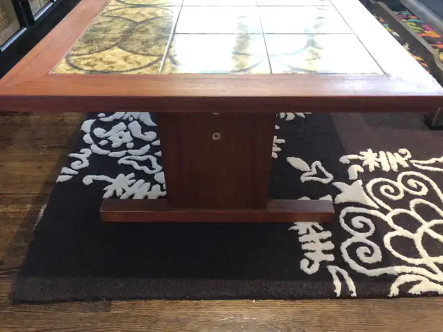 MCM teak and tile coffee table in Coffee Tables in City of Toronto - Image 5