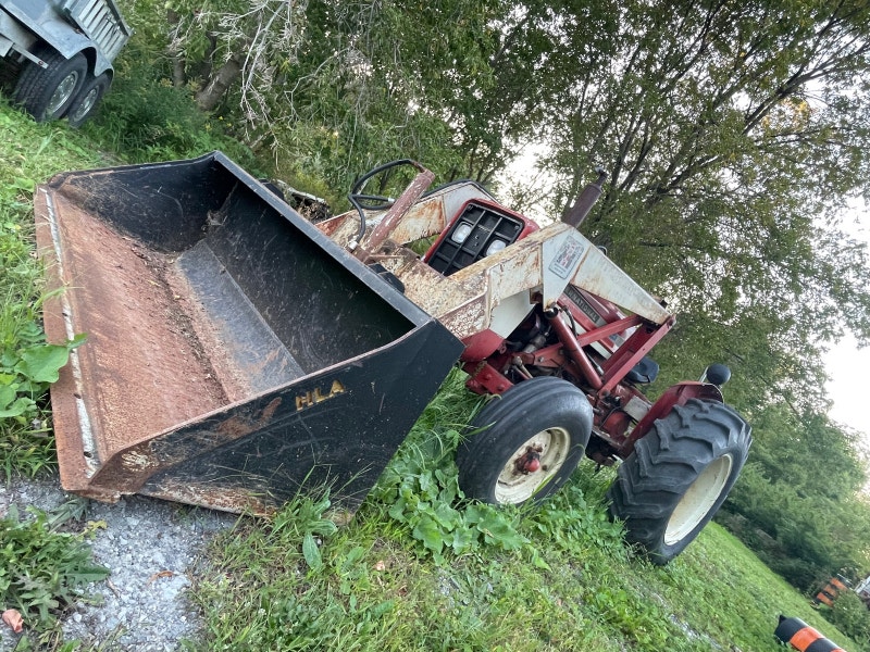 International 444 Farming Equipment Brockville Kijiji