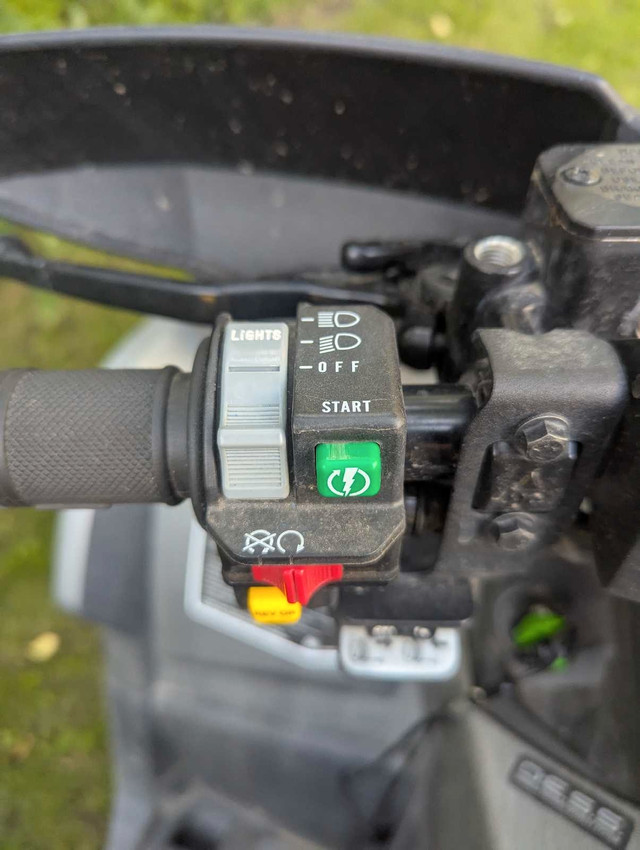 2018 CAN AM Outlander Maxx 650 in ATVs in Red Deer - Image 3