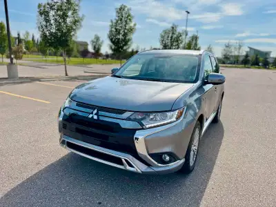 We are selling our 2020 Mitsubishi Outlander PHEV Hybrid Electric SUV. This vehicle is in Immaculate...