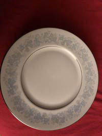 Royal Doulton Meadow Mist Dinner Plates-8 available 