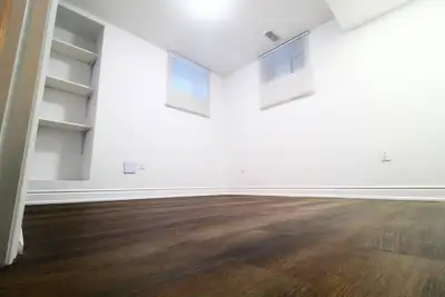 Beautiful newly professionally finished 2‑bed legal basement apartment in the prestigious Credit Rid...