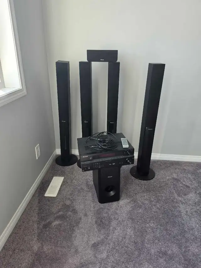 Pioneer home theater  in Stereo Systems & Home Theatre in Calgary - Image 2