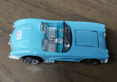Hot wheels Chevy 1958 Corvette made in 1994 diecast car OBO