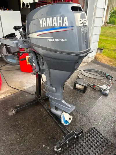 Good condition, runs great, comes with 703 controller + Yam cables+ low hours garage kept last 15 ye...
