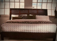 Wow, beautiful modern 5 piece solid maple bedroom set