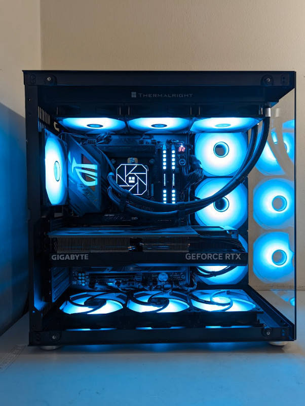 RTX 4080 Super Gaming PC┃i9 13900k┃32GB 6200MHZ┃1TB M.2┃ in Desktop Computers in City of Toronto - Image 2