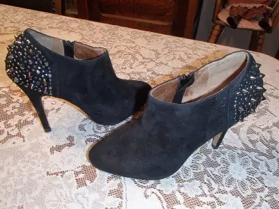 ALDO Ladies Booties-PRICE REDUCED!, View more