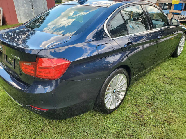 328i xdrive 2015 in Cars & Trucks in Leamington - Image 3