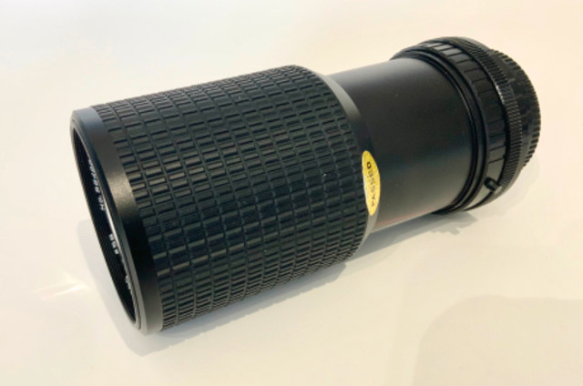 Sun 70-210mm f/4.5 zoom lens for Canon FD in Cameras & Camcorders in Peterborough - Image 4