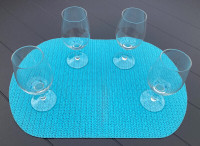 Wine glasses (4)