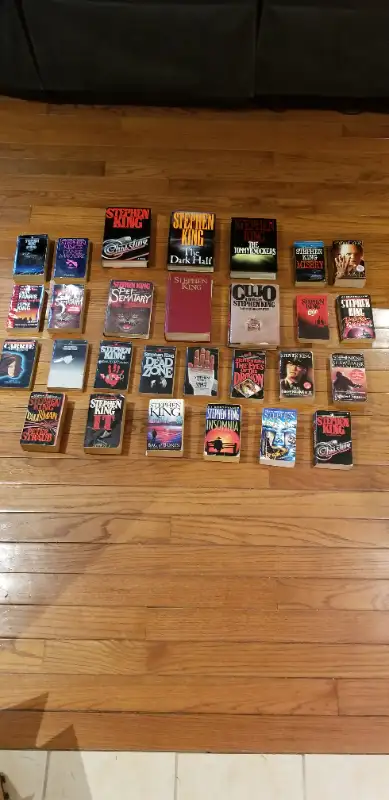 Vintage Stephen King Books Lot in Fiction in Peterborough - Image 2
