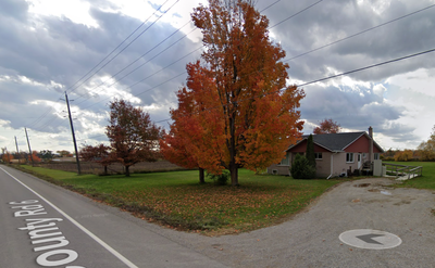 Offering Shared Accommodations, Clean Rooms With Closet, Plenty of Light and Windows, Secure Locked...