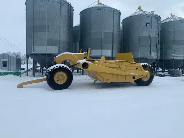 Cat Scrapers in Farming Equipment in Saskatoon - Image 2