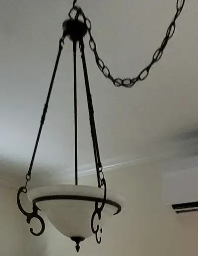 Luminaire suspendu à double ampoules, View more