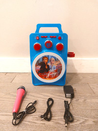 Kids Toy: Frozen II Magic Light Bluetooth Karaoke