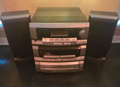 hii ☆ i have a teac dc-d2831 stereo for sale ($45 OBO). this stereo combines: • turntable to play vi...