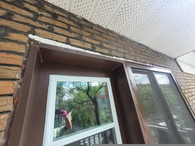 NO OVERCHARGING — JUST A MASTER ROOFER FOR ROOFING AND COVERINGS65636565644163127