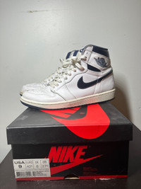 Jordan 1 og metallic navy 