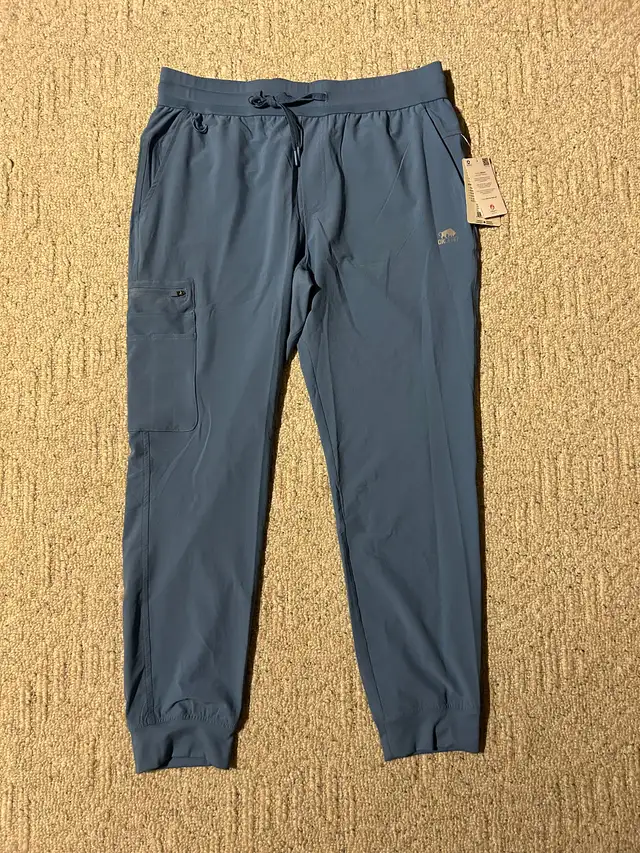 Men’s Scrub Pants in Men's in Red Deer - Image 2