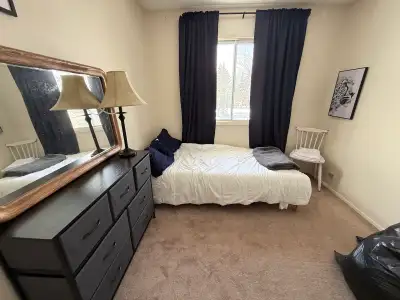 3 Bedroom Townhouse I $650 + Damage Deposit. And $25 for internet. Looking for a peaceful, comfortab...