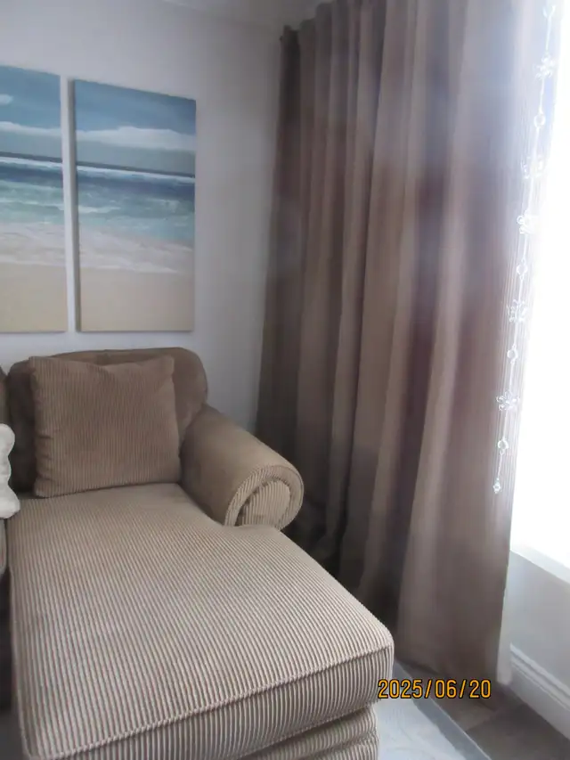 Couch with lounger and matching drapes62865712114179122