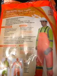 Brand New Sealed Pio 980 Traffic Rain Pants (5XL)