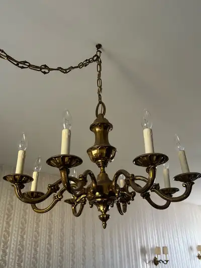 Antique brass chandelier / Lustre en laiton antique, View more