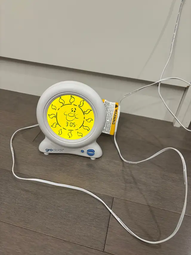 Groclock - Sleep Training Clock  in Cribs in Winnipeg - Image 5