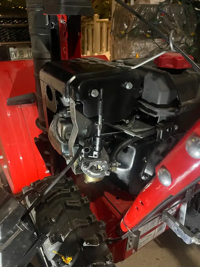 Tuneup your snowblower in Snowblowers in Oshawa / Durham Region - Image 3