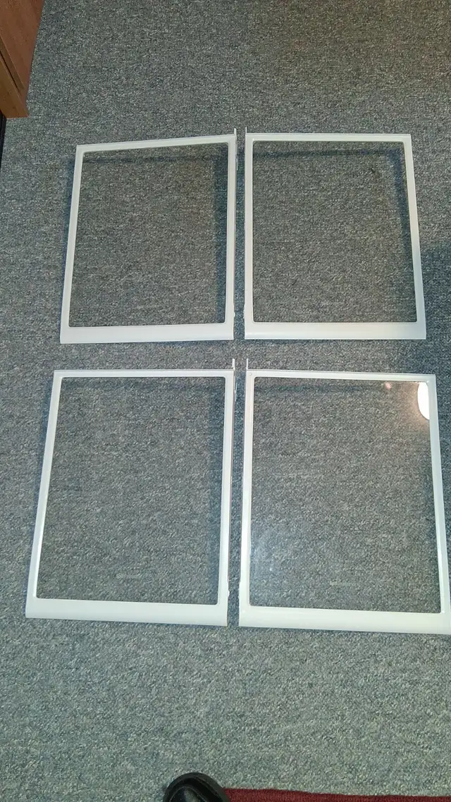 Bacs et accessoires de refrigerateur LG 33po.largeur in Refrigerators in Sherbrooke - Image 4