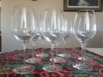 $30 For 8 No Chips Excellent Condition