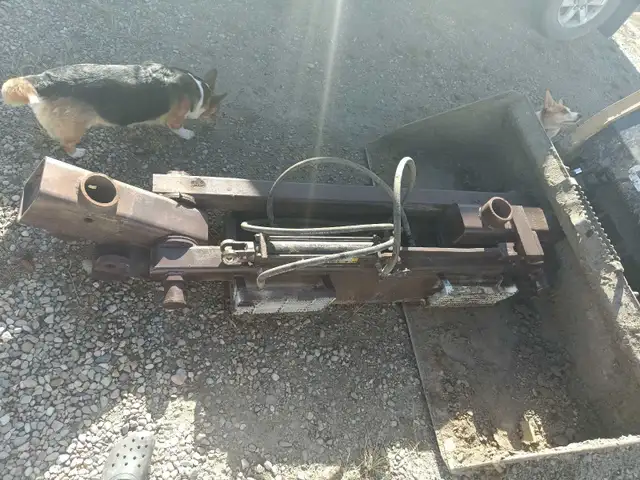 Skidsteer Hydraulic sod roller attachment in Heavy Equipment in Red Deer - Image 3