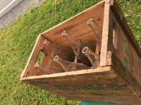 Caisse en bois les breuvages Jumbo wooden crate avec bouteilles
