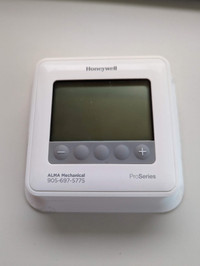 Honeywell TH411OU2005 Thermostat