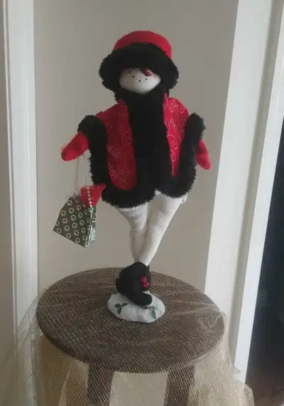 Mrs Claus Xmas snowman figurine, View more