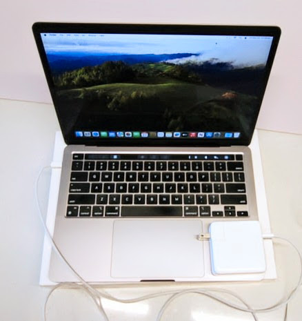 Macbook Pro in Great Condition! in Laptops in Ottawa