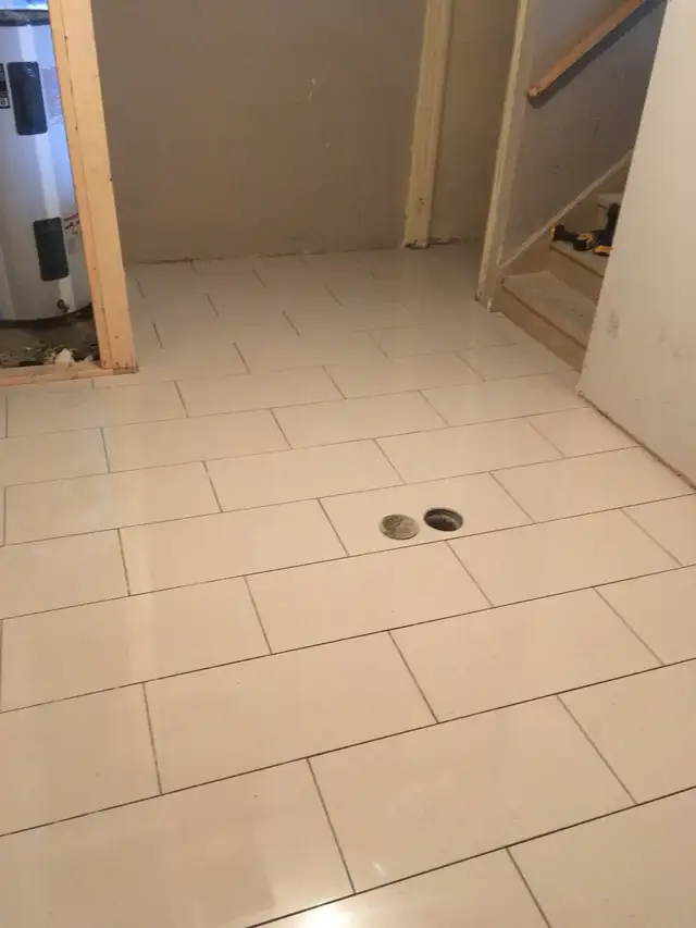 Tile Installer597331822867927041