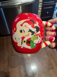 BNWT- Mickey/ Minnie Christmas Mug 