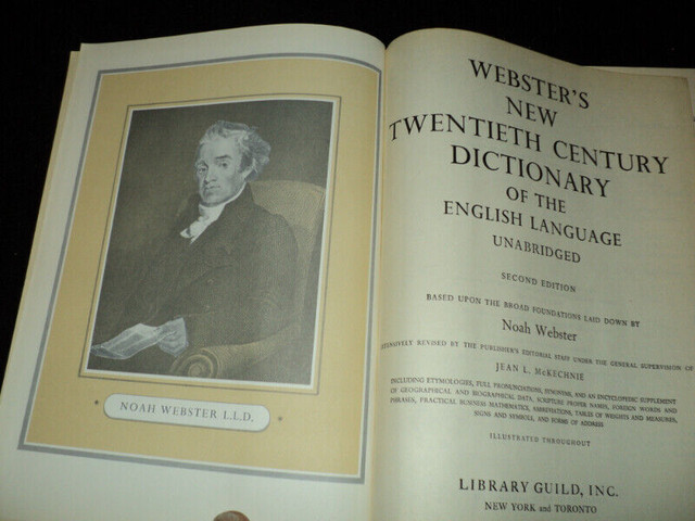 Websters New Twentieth Century Dictionary - DELUXE BINDING in Non-fiction in Windsor Region - Image 2